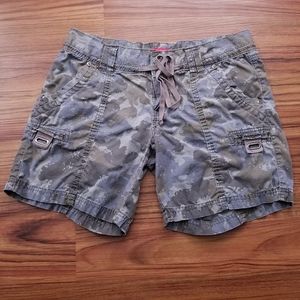 Union Bay Blue Camo Shorts Sz 9